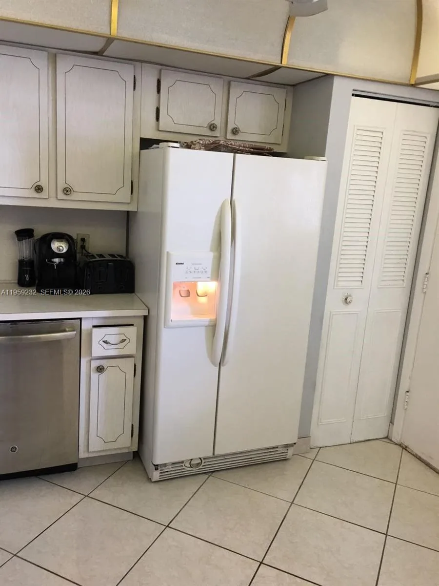 3660 NE 166th St # 611, North Miami Beach, FL 33160 photo 10
