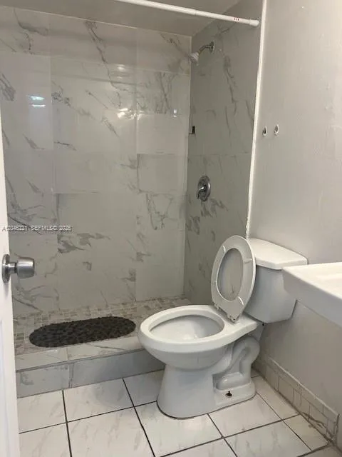 5775 W 20th Ave # 310, Hialeah, FL 33012 photo 2