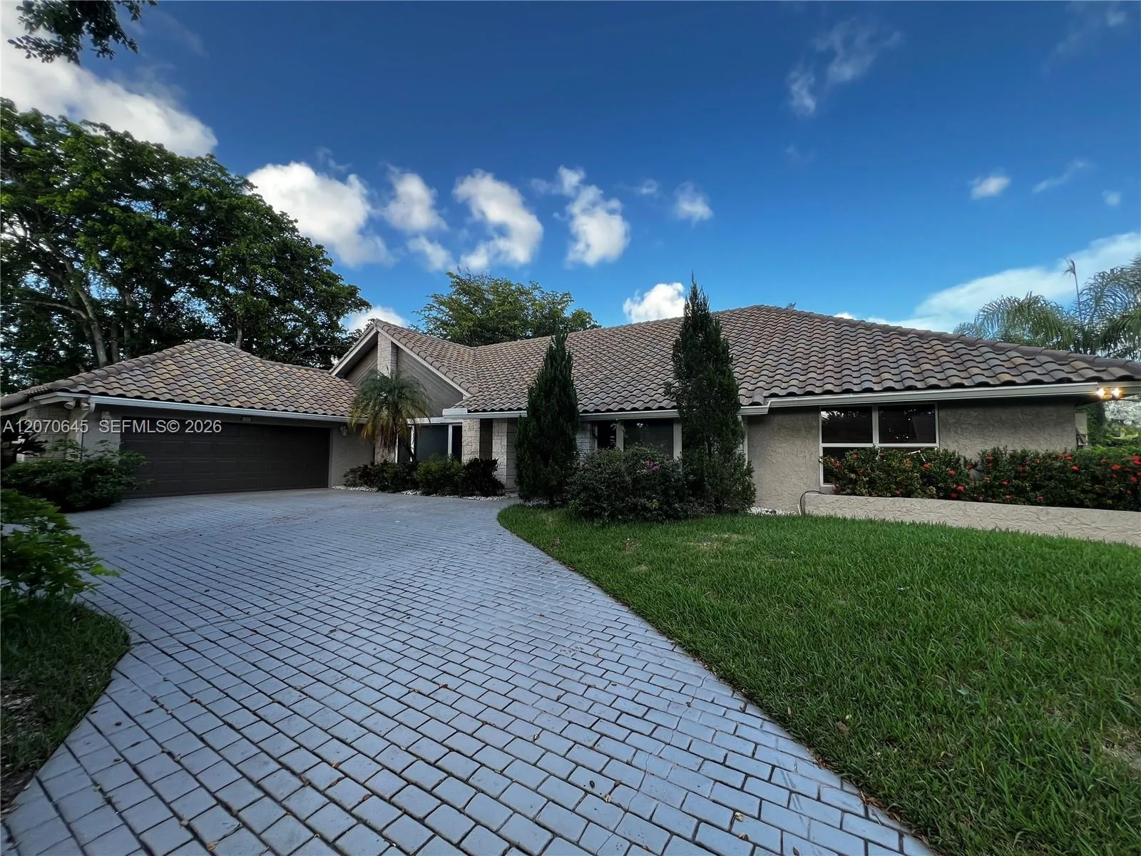 297 NW 104th Ave, Coral Springs, FL 33071 photo 2