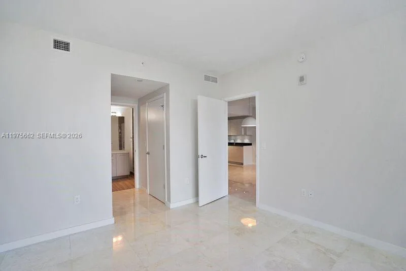 1010 Brickell Ave # 3506, Miami, FL 33131 photo 12