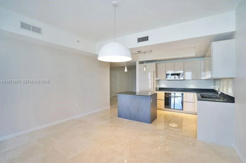 1010 Brickell Ave # 3506, Miami, FL 33131 photo 7