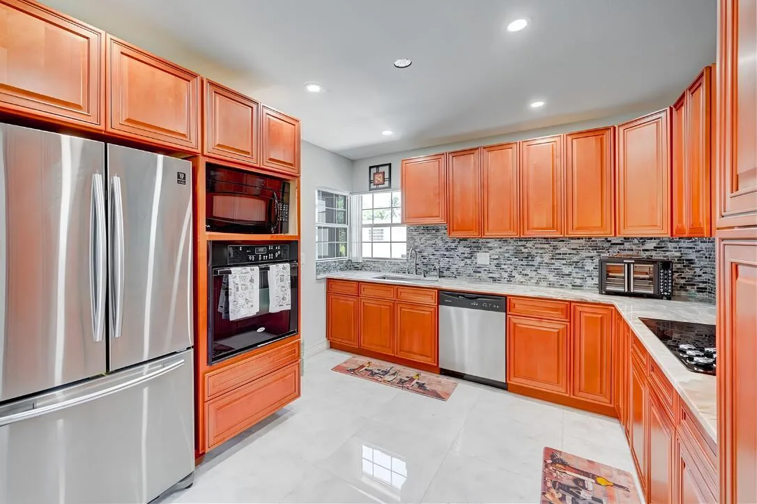 3925 NW 35TH Avenue, Lauderdale Lakes, FL 33309 photo 6