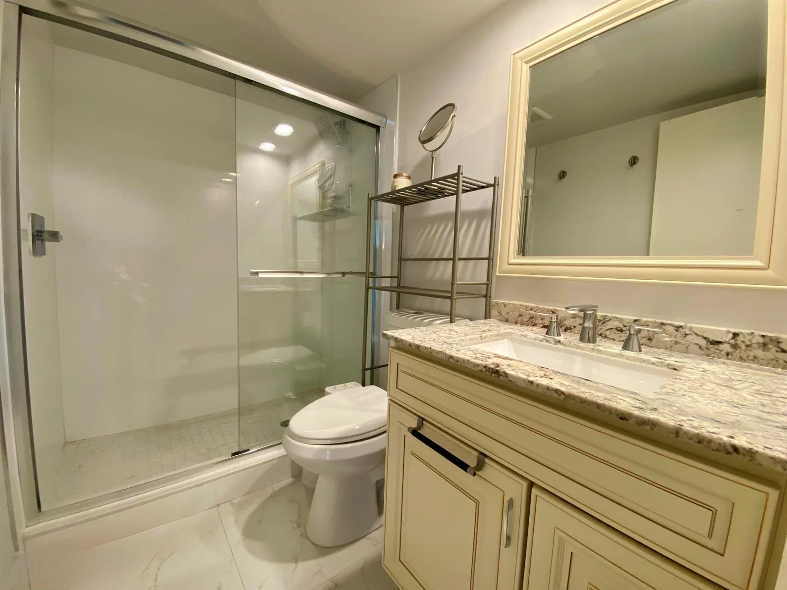 3800 OAKS CLUBHOUSE Drive # 311, Pompano Beach, FL 33069 photo 11
