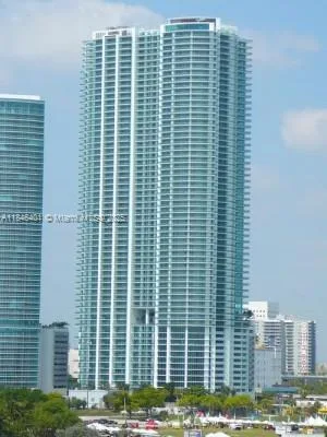 900 Biscayne Blvd # 5512, Miami, FL 33132