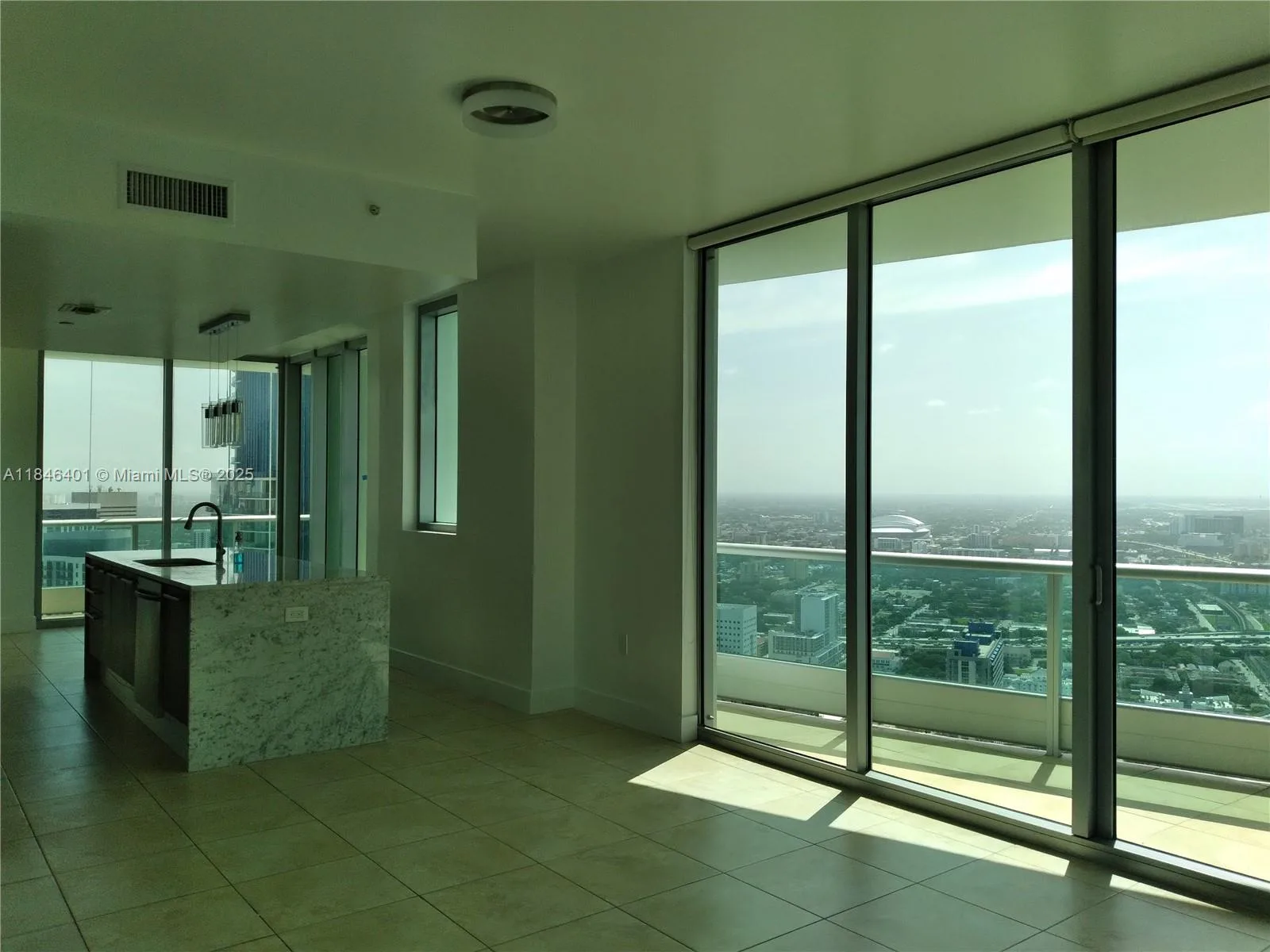 900 Biscayne Blvd # 5512, Miami, FL 33132 photo 6