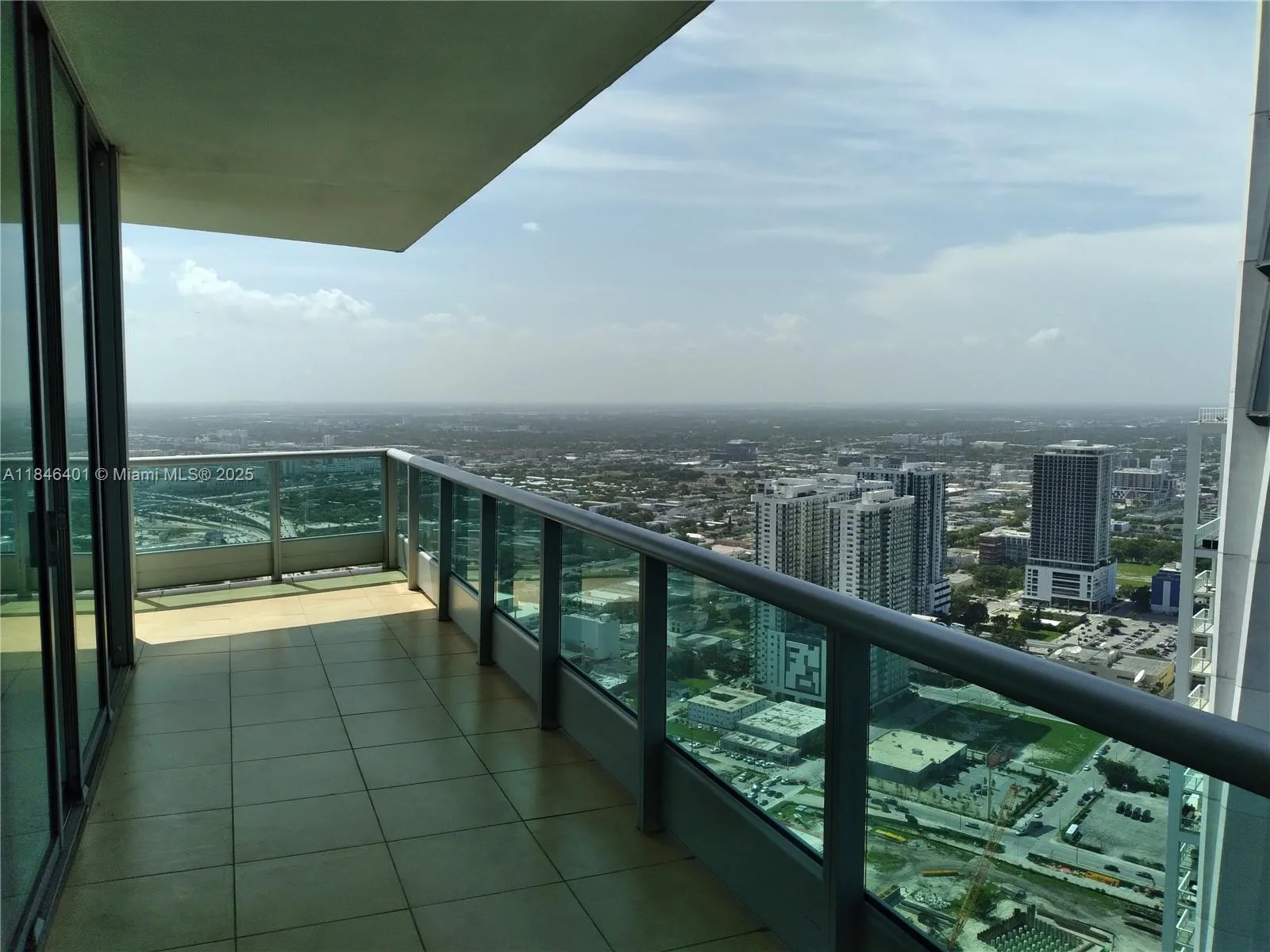 900 Biscayne Blvd # 5512, Miami, FL 33132 photo 9