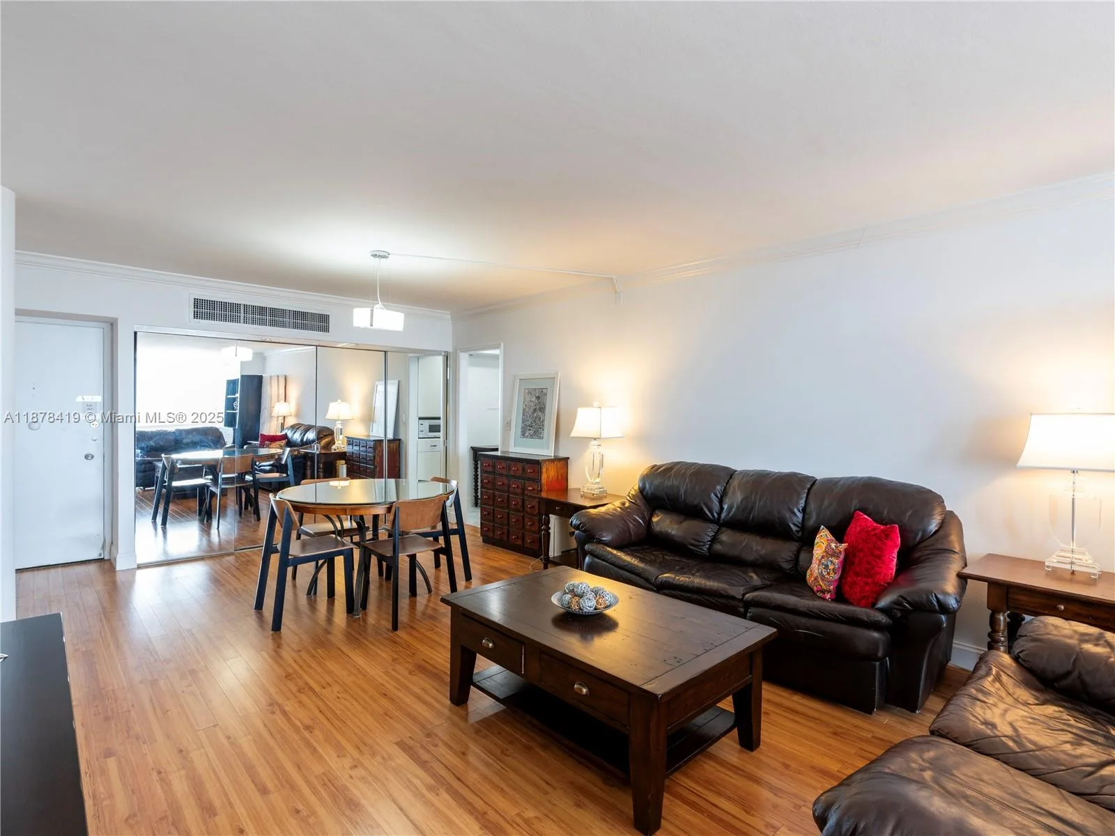 5005 Collins Ave # 1105, Miami Beach, FL 33140 photo 5