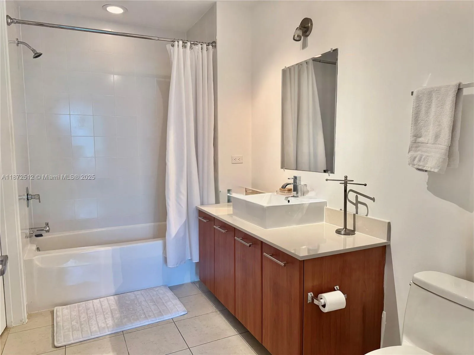 3301 NE 1st Ave # H1504, Miami, FL 33137 photo 11