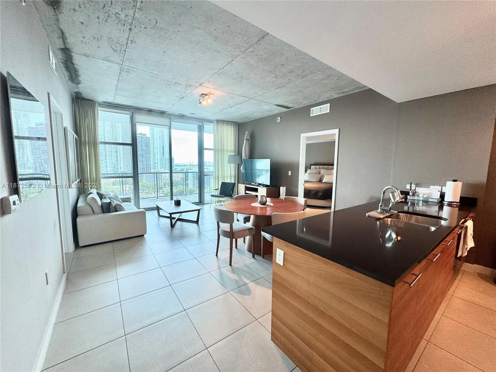 3301 NE 1st Ave # H1504, Miami, FL 33137 photo 3
