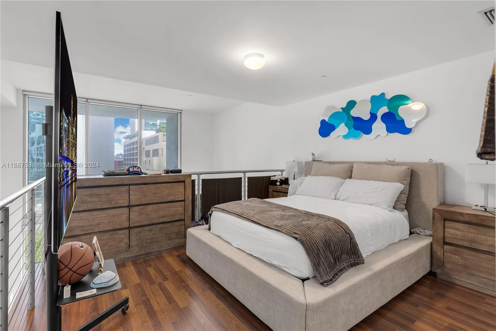 1060 Brickell Ave # 409, Miami, FL 33131 photo 8