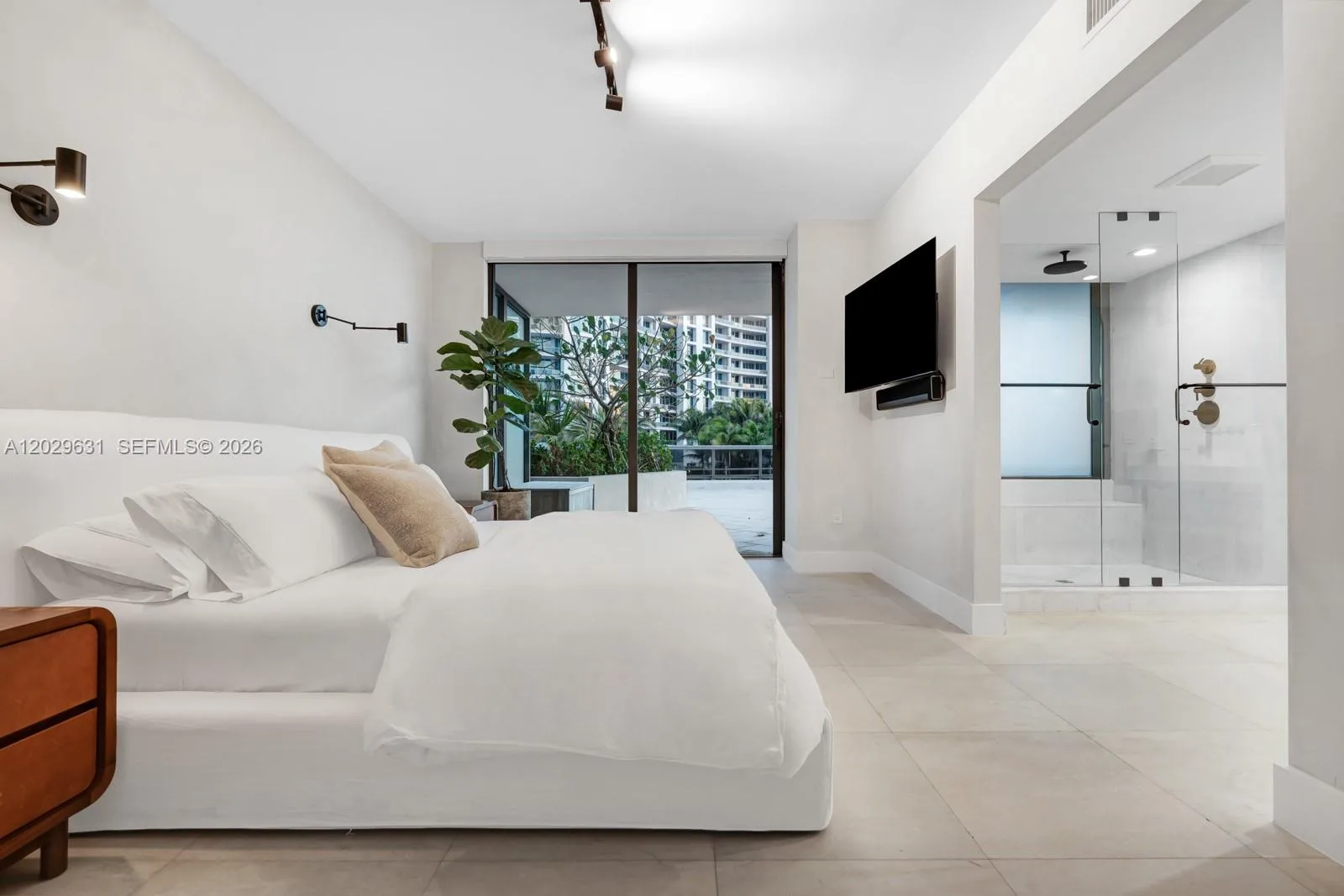 5875 Collins Ave # 501, Miami Beach, FL 33140 photo 13