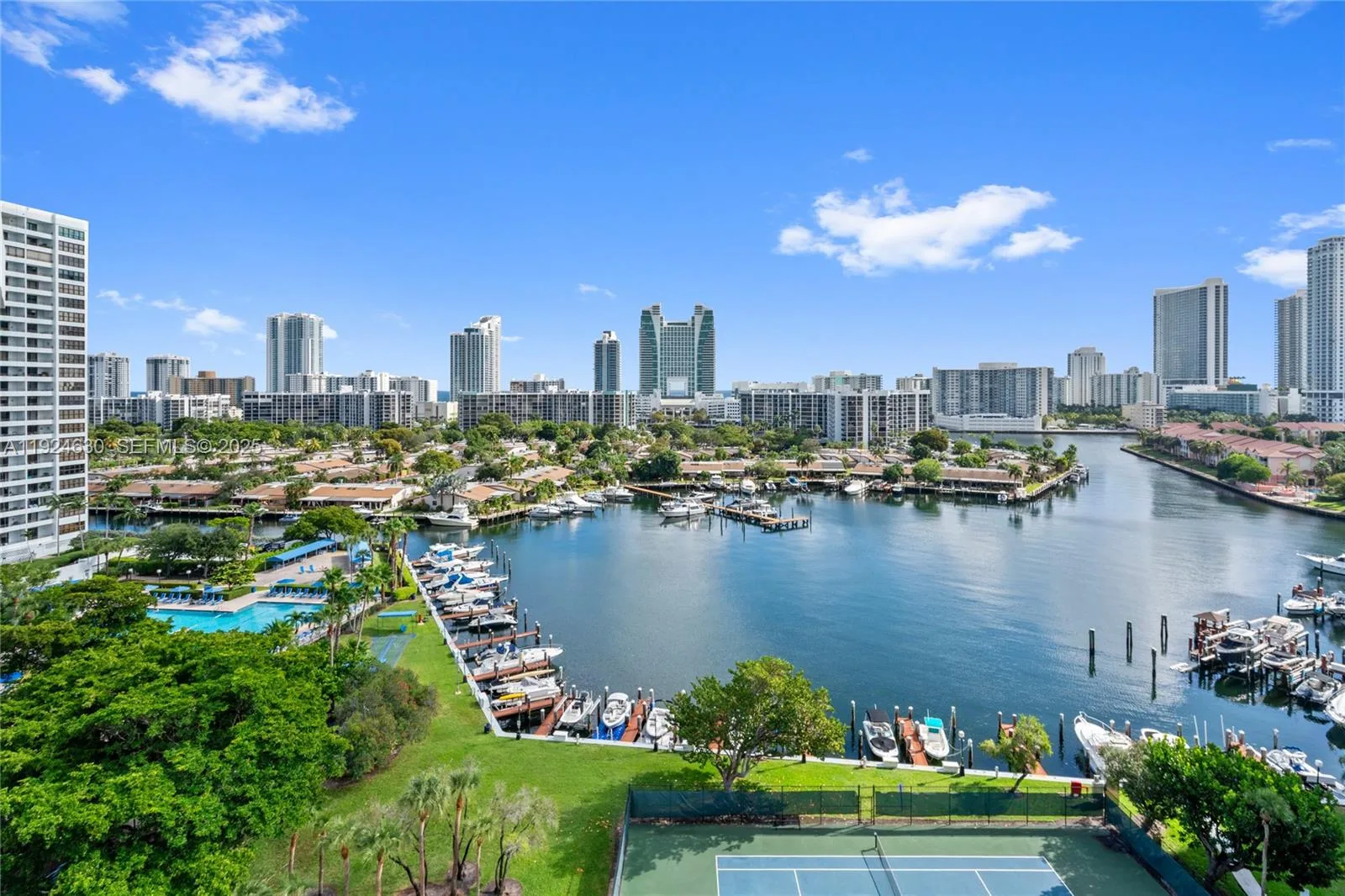 500 Three Islands Blvd # 917, Hallandale Beach, FL 33009 photo 2