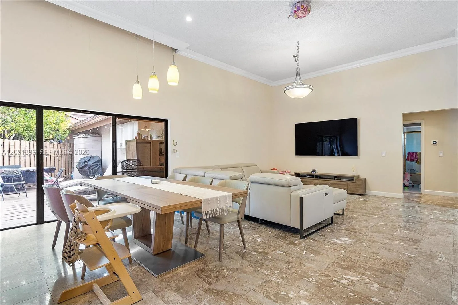 2707 S Parkview Dr, Hallandale Beach, FL 33009 photo 12