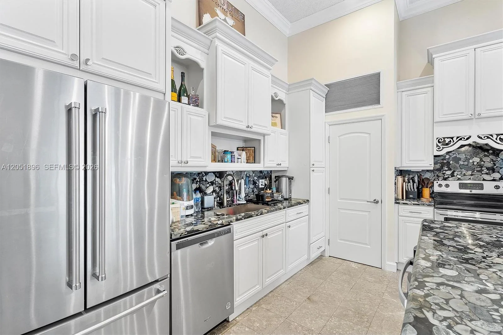 2707 S Parkview Dr, Hallandale Beach, FL 33009 photo 9