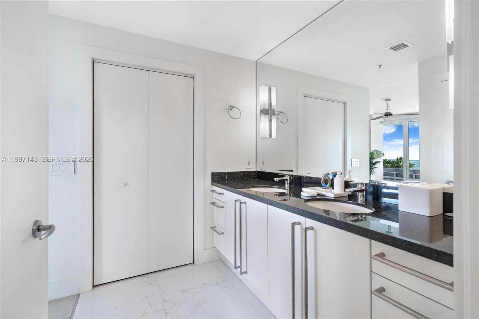 226 Ocean Dr # 8F, Miami Beach, FL 33139 photo 13