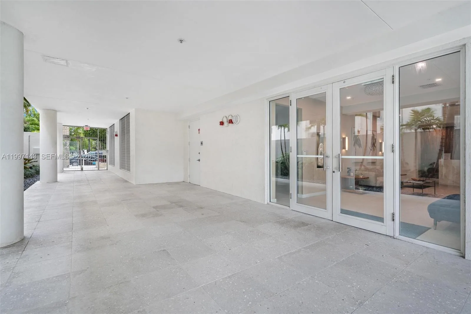 226 Ocean Dr # 8F, Miami Beach, FL 33139 photo 5