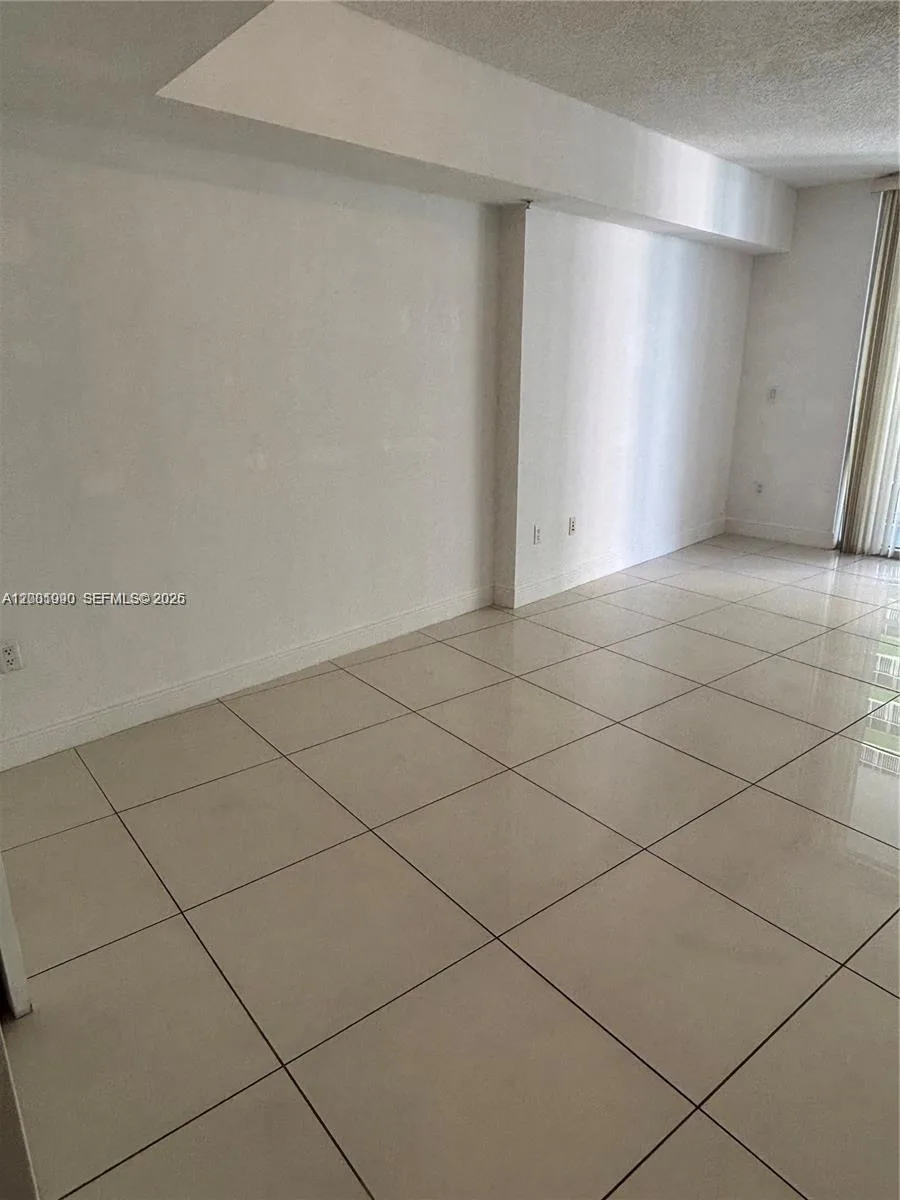 1750 N Bayshore Dr # 3007, Miami, FL 33132 photo 4