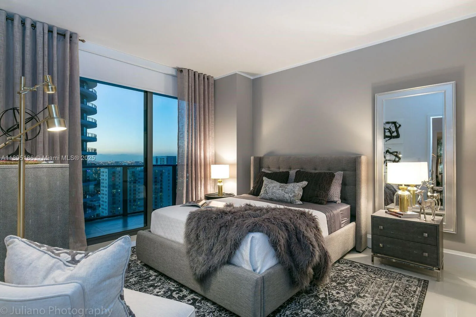 1300 S Miami Ave # 2109, Miami, FL 33131 photo 13