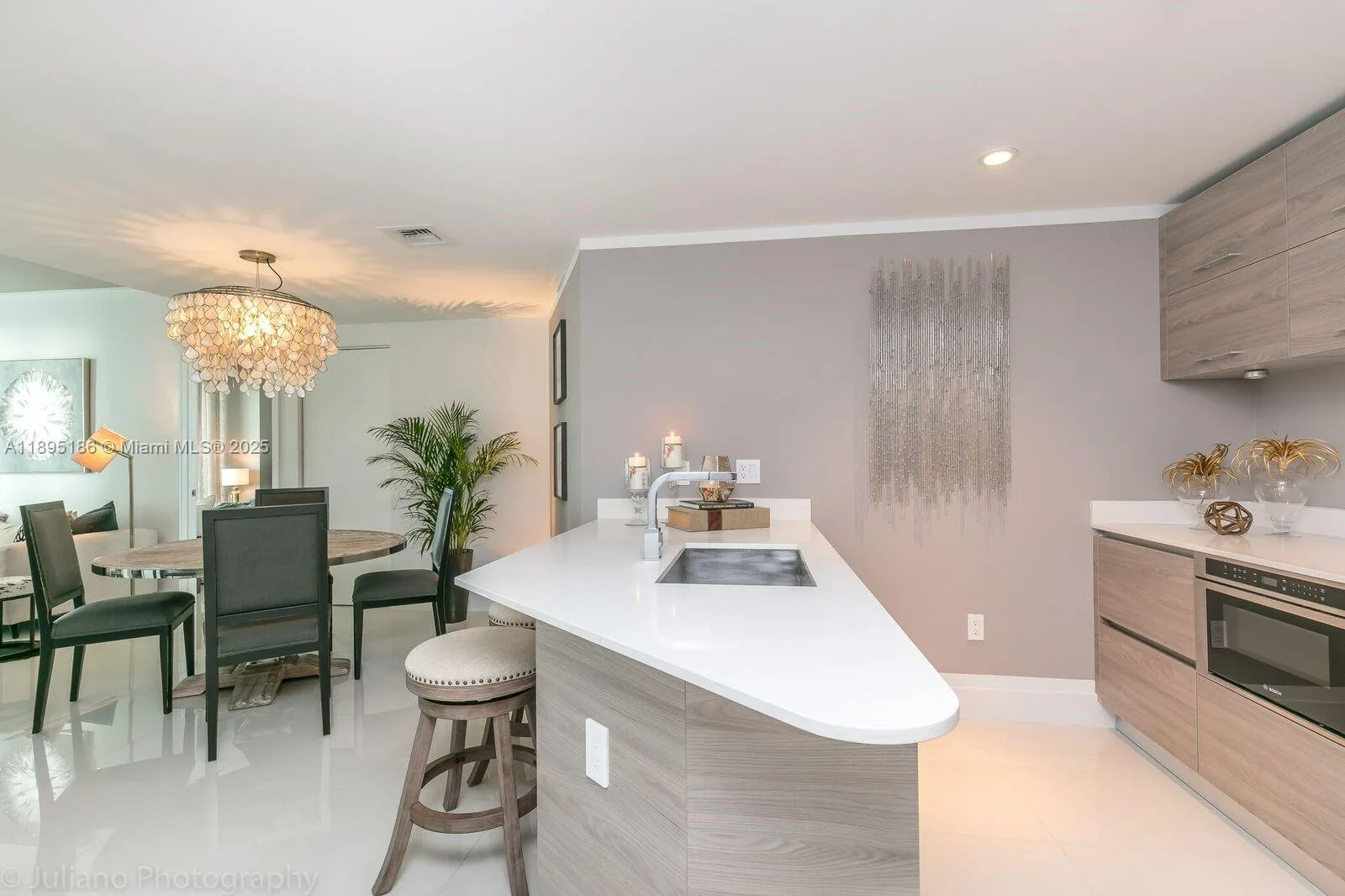 1300 S Miami Ave # 2109, Miami, FL 33131 photo 2