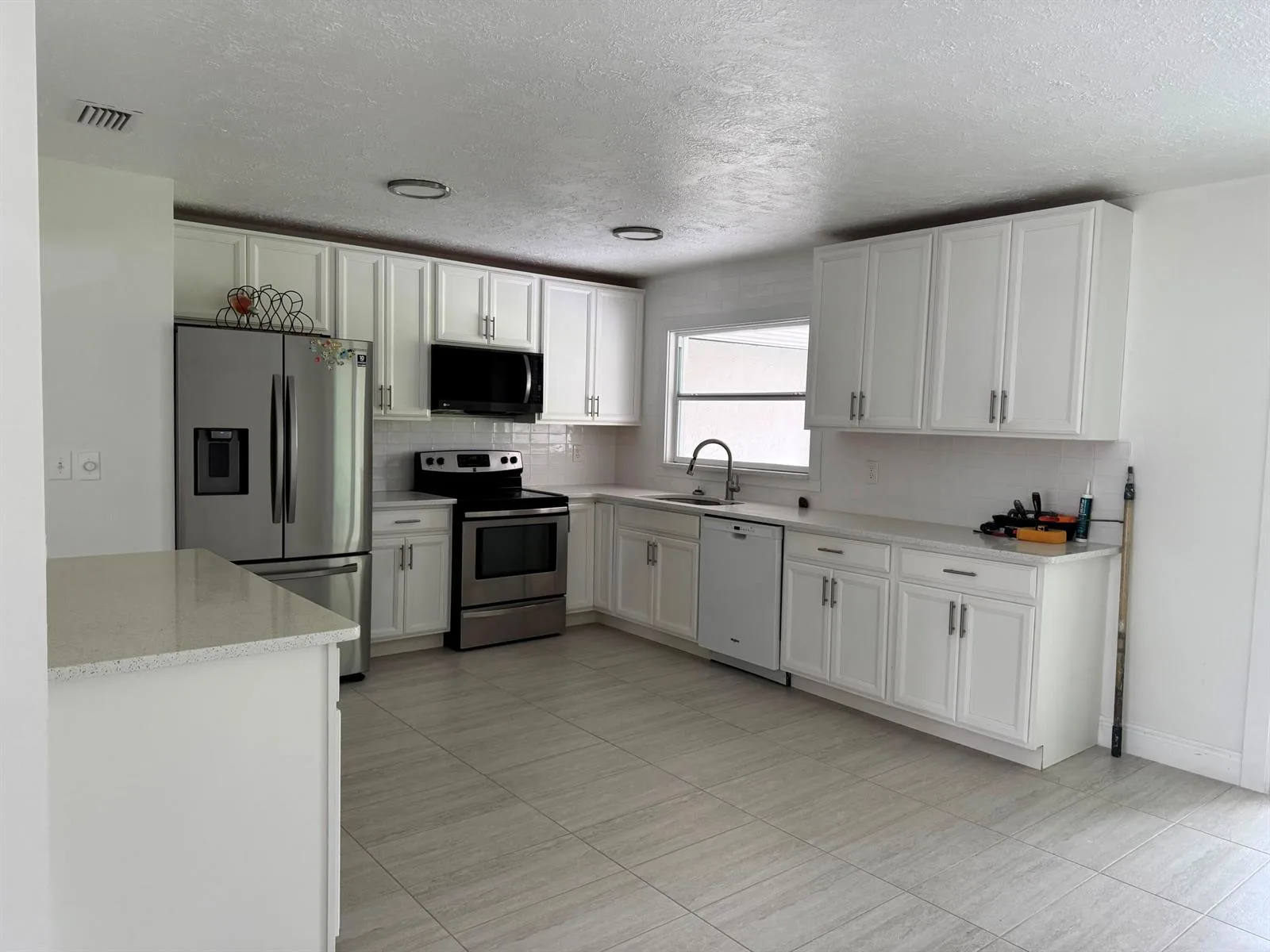 1691 SE Goucho Avenue, Port St. Lucie, FL 34952 photo 4