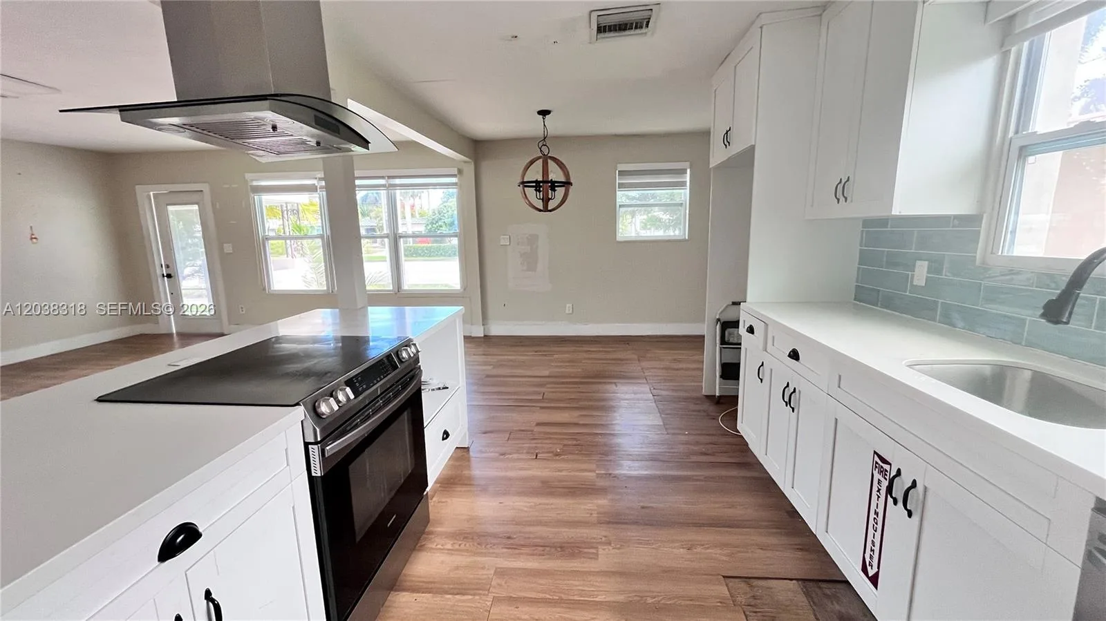 1031 Hollywood Blvd, Hollywood, FL 33019 photo 12
