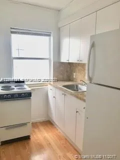 845 Michigan Ave, Miami Beach, FL 33139 photo 7