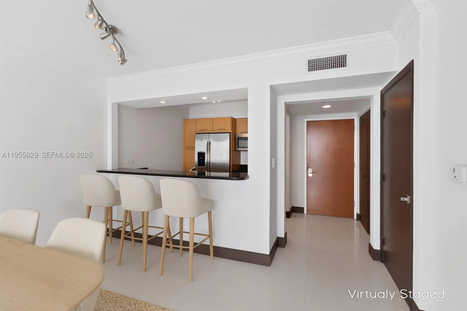31 SE 5th St # 1803, Miami, FL 33131 photo 5