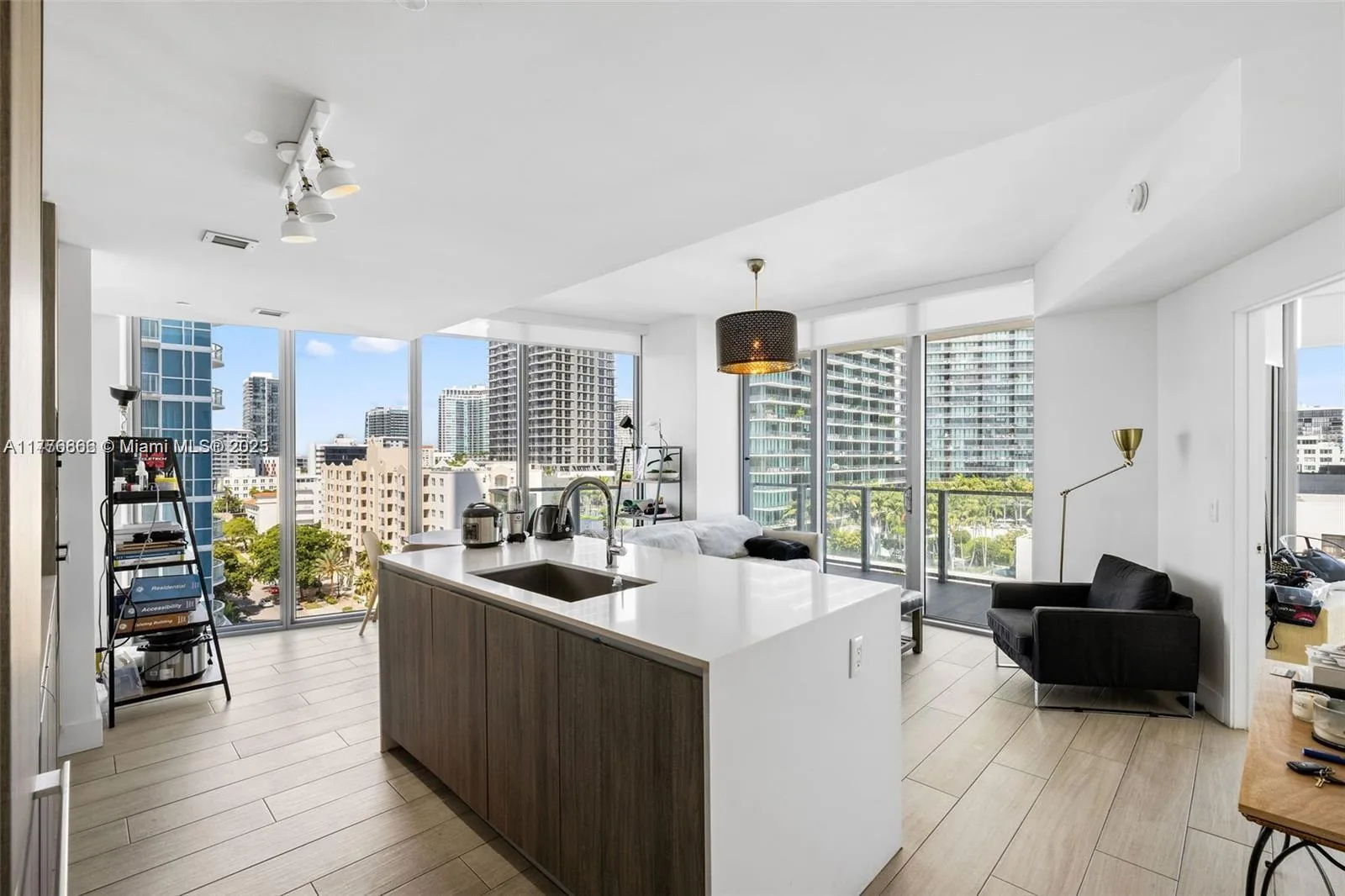 2900 NE 7th Ave # 901, Miami, FL 33137 photo 3