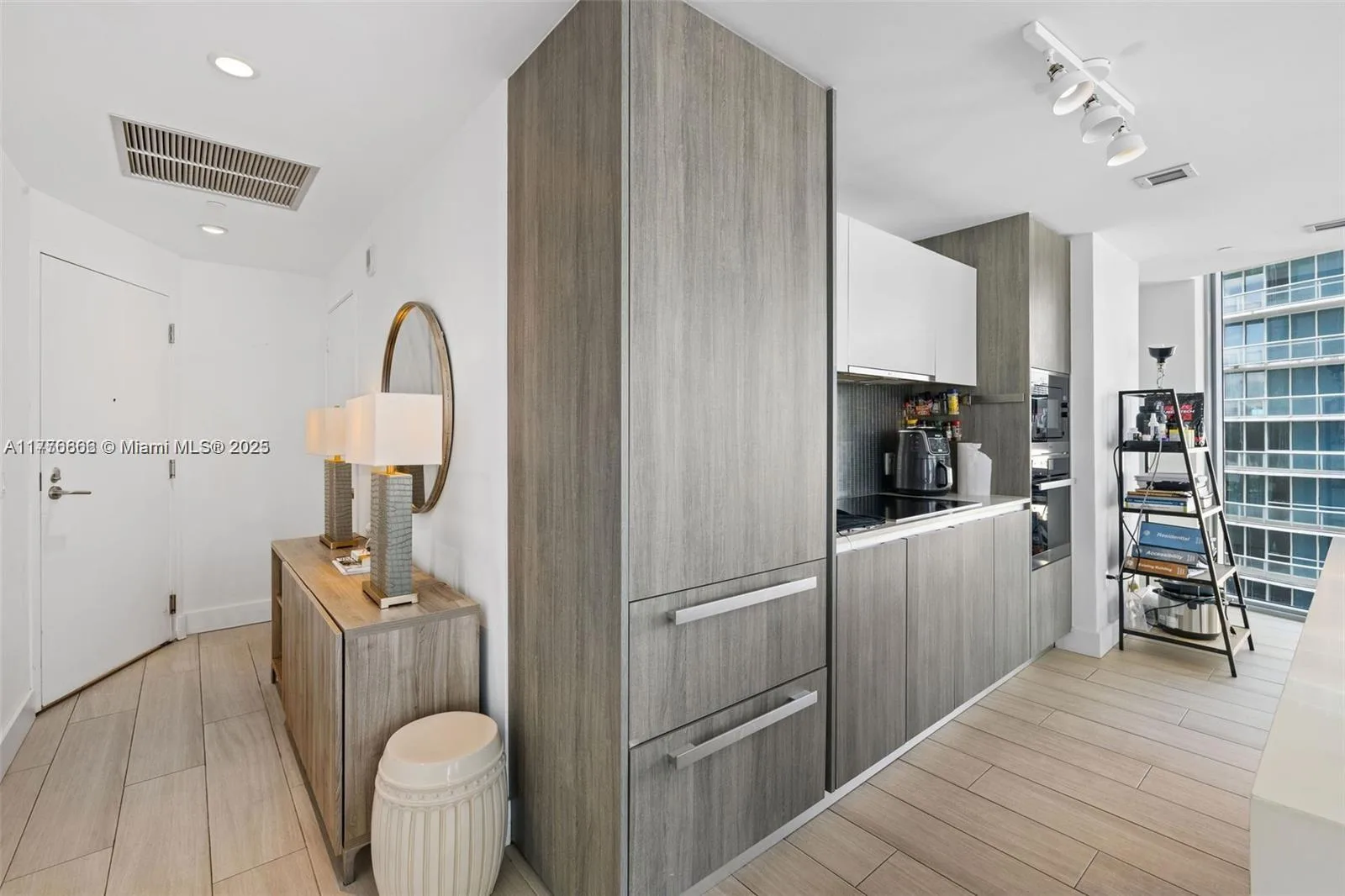 2900 NE 7th Ave # 901, Miami, FL 33137 photo 6