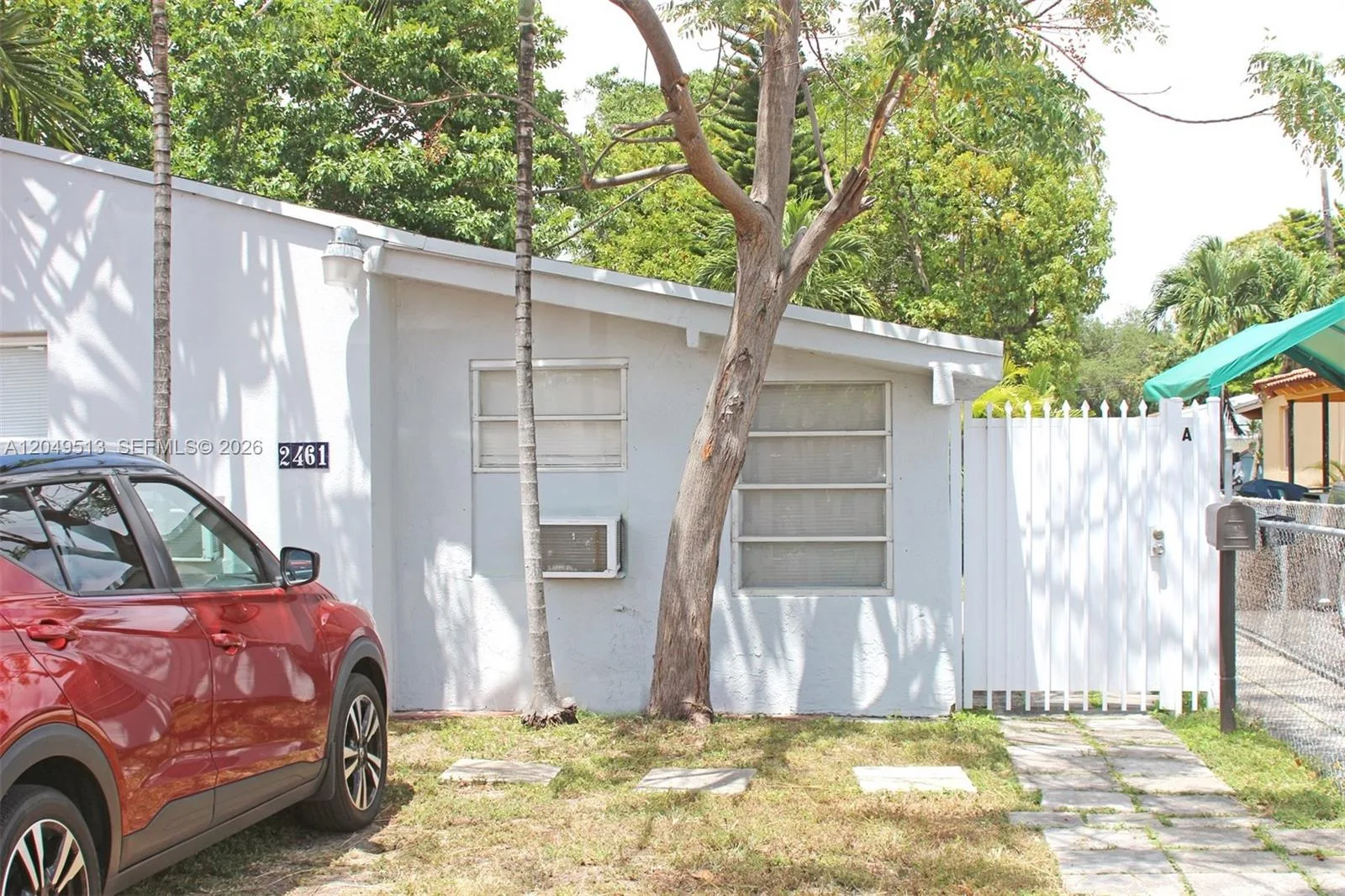 2461 NW 5th St # #C, Miami, FL 33125