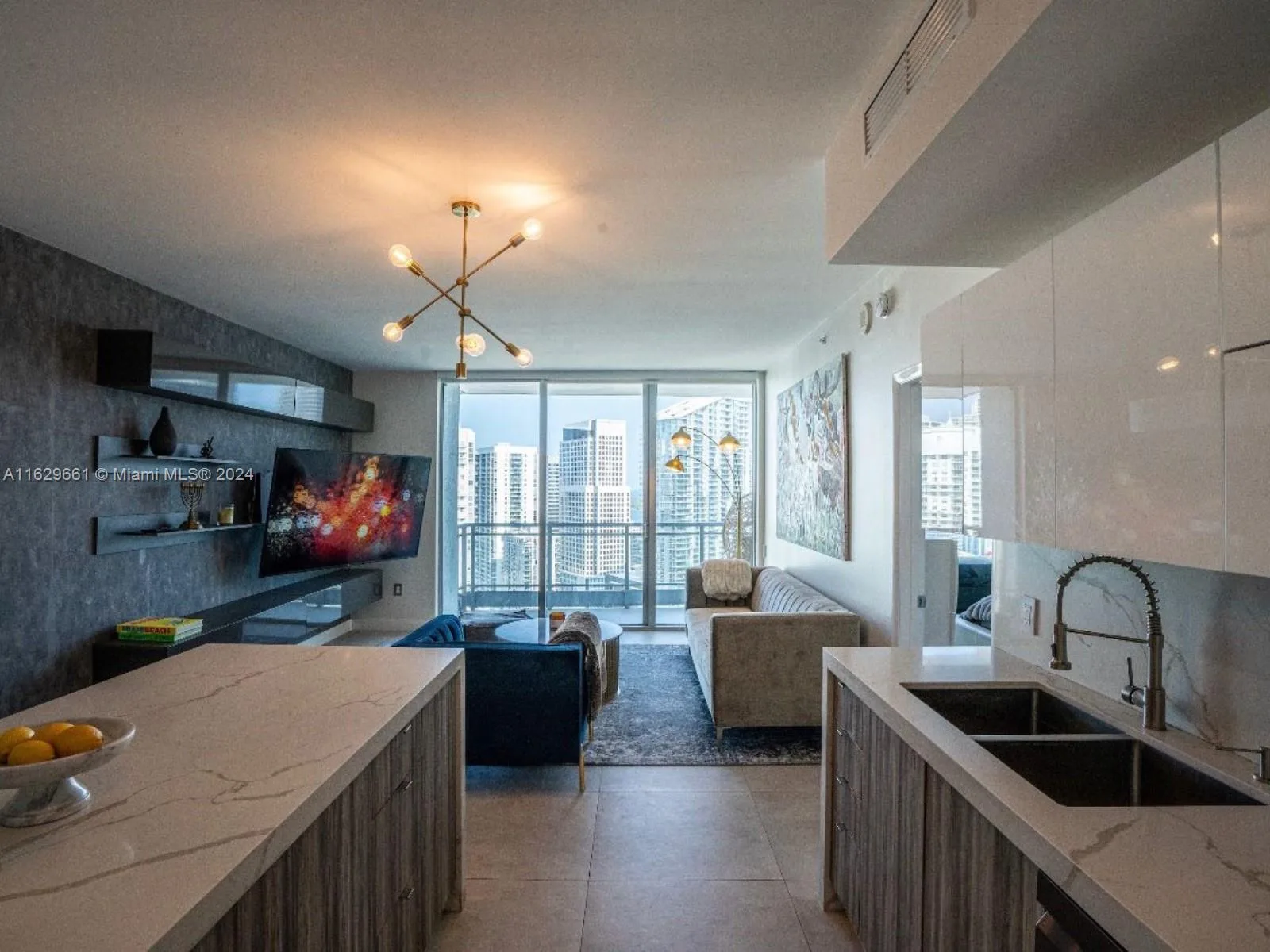 IVY at Riverfront Unit 3703 at 90 SW 3rd St # 3703, Miami, FL 33130 — photo 1