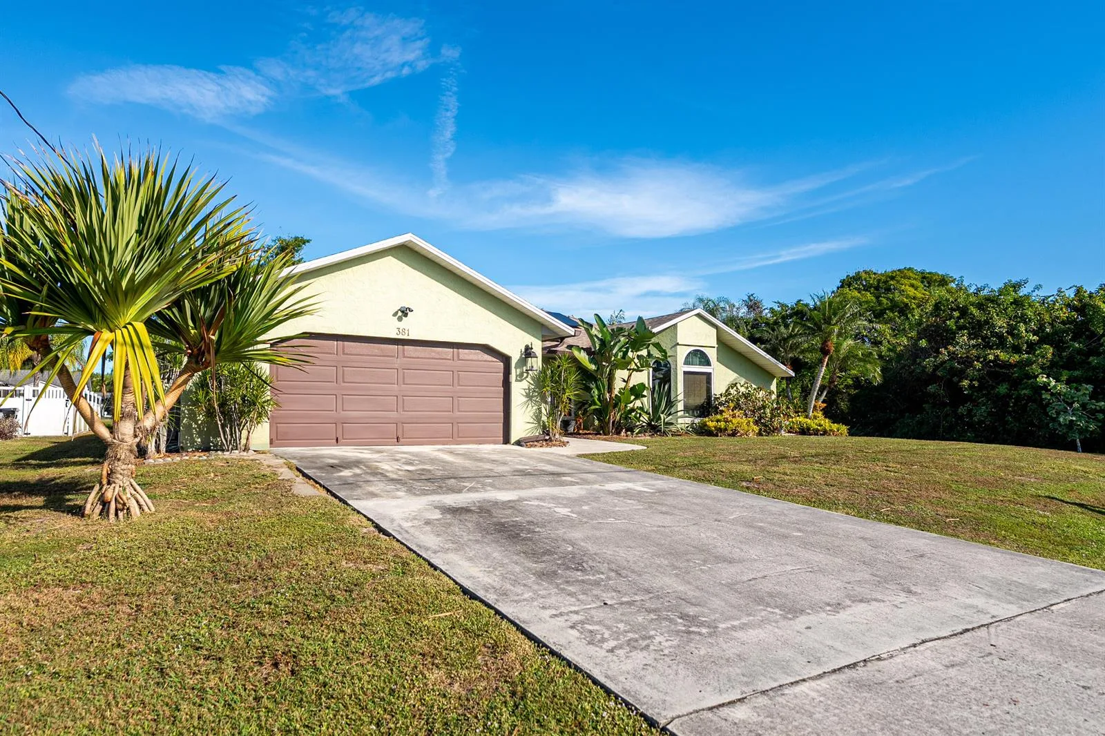 381 SW Lucero Drive, Port St. Lucie, FL 34983 photo 3