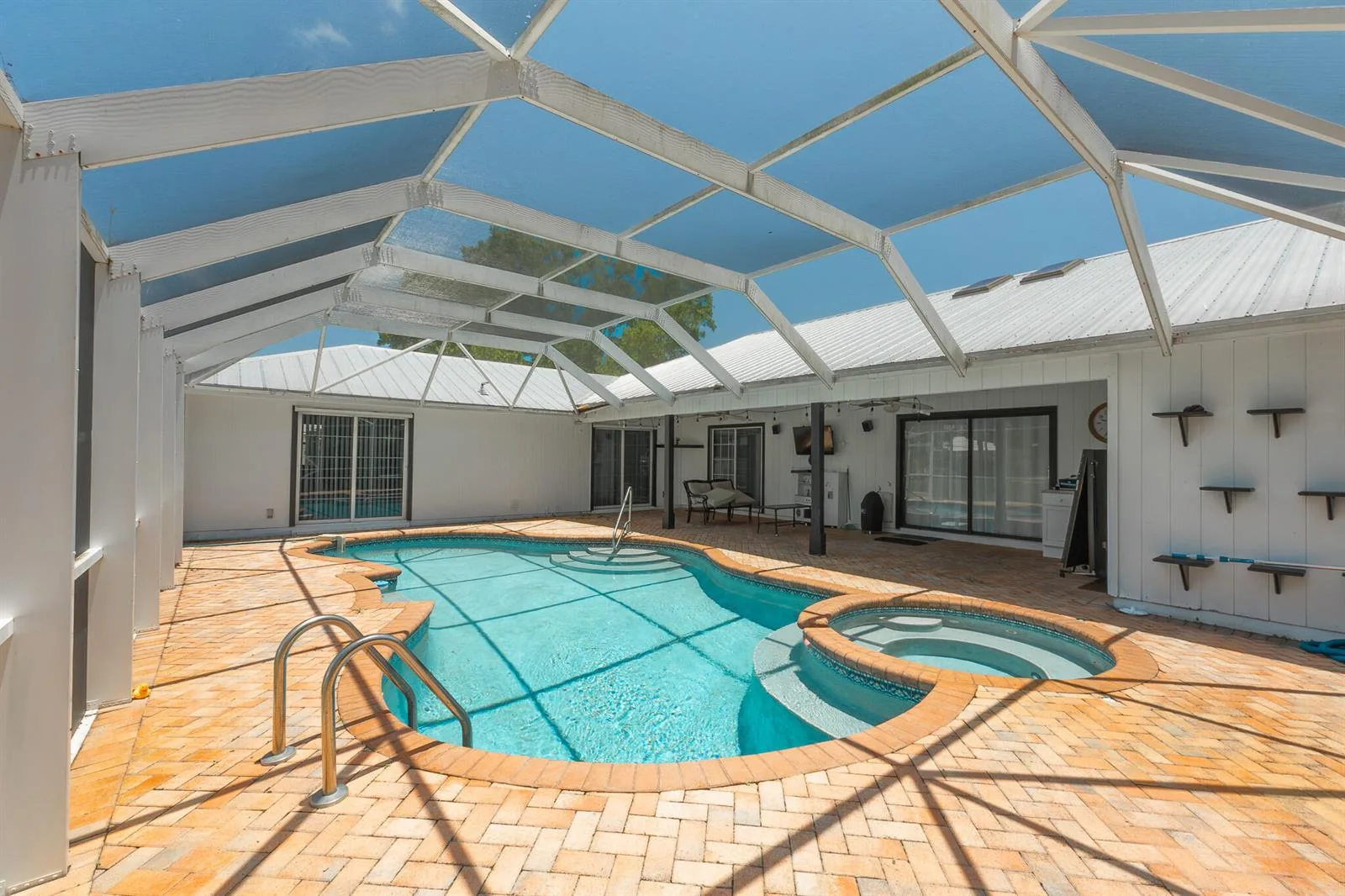 1616 SW 20th St Street SW, Vero Beach, FL 32962