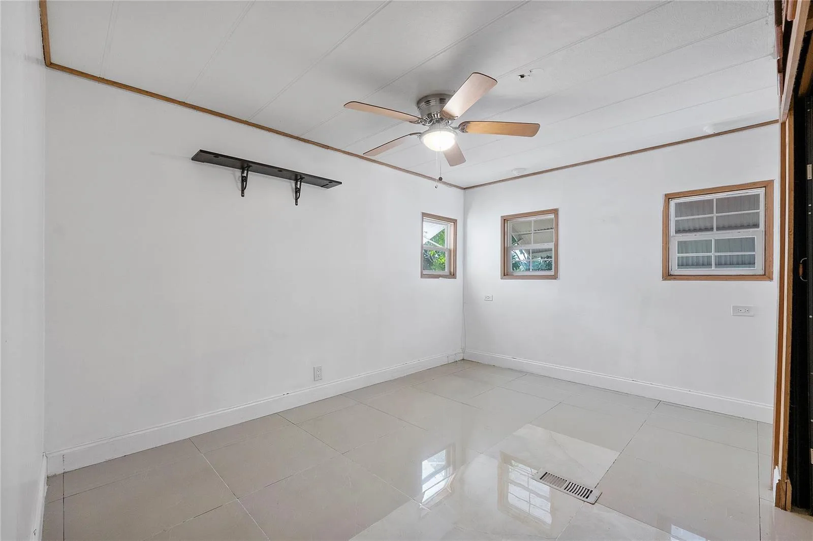 2710 E MARINA Drive, Dania Beach, FL 33312 photo 6