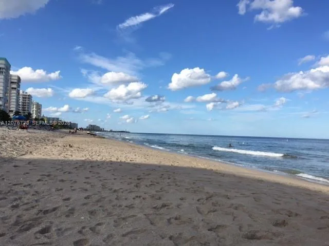 3424 SE 12th St # F5, Pompano Beach, FL 33062