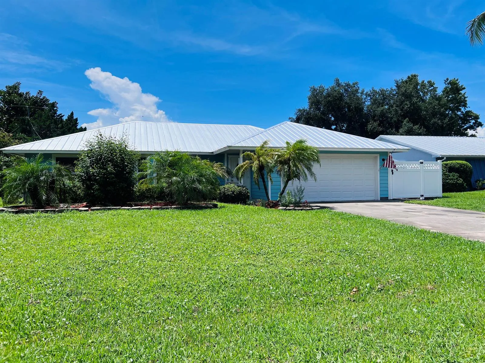 235 14th Avenue, Vero Beach, FL 32962