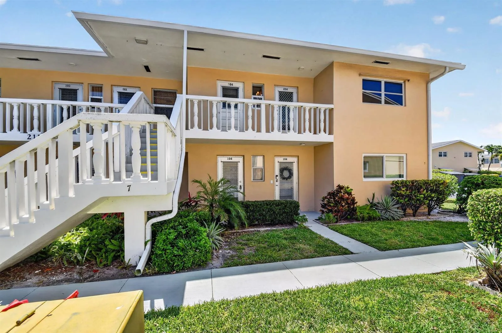 2111 NE 1st Court # 204, Boynton Beach, FL 33435