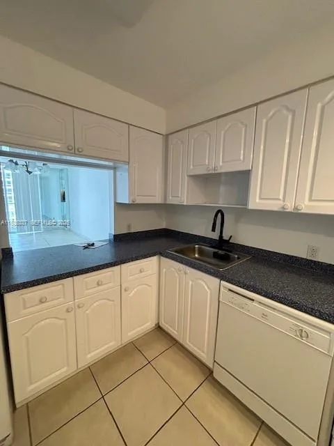 5701 Collins Ave # 709, Miami Beach, FL 33140 photo 2