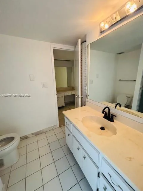 5701 Collins Ave # 709, Miami Beach, FL 33140 photo 3
