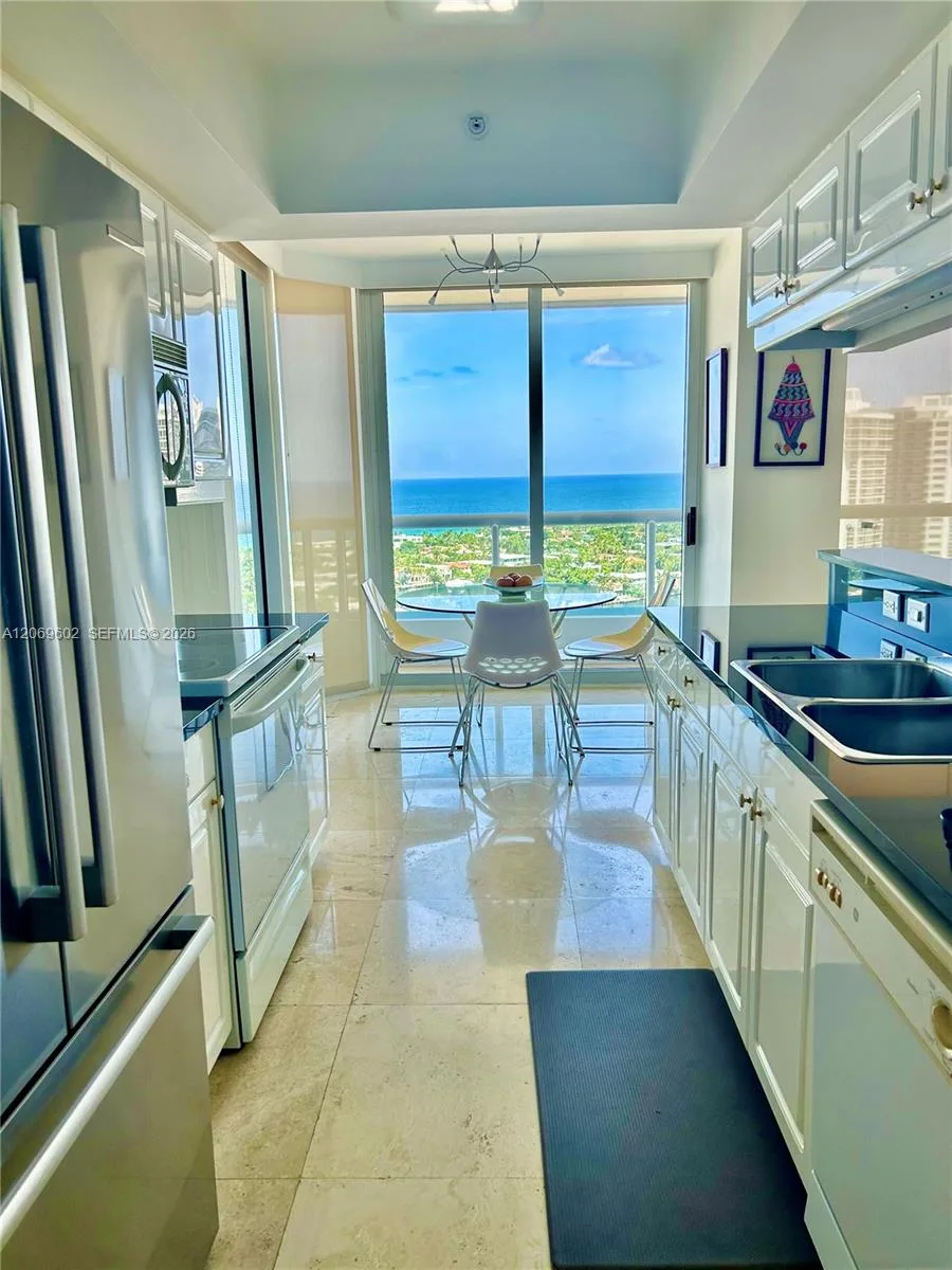 21055 Yacht Club Dr # 2710, Aventura, FL 33180 photo 7