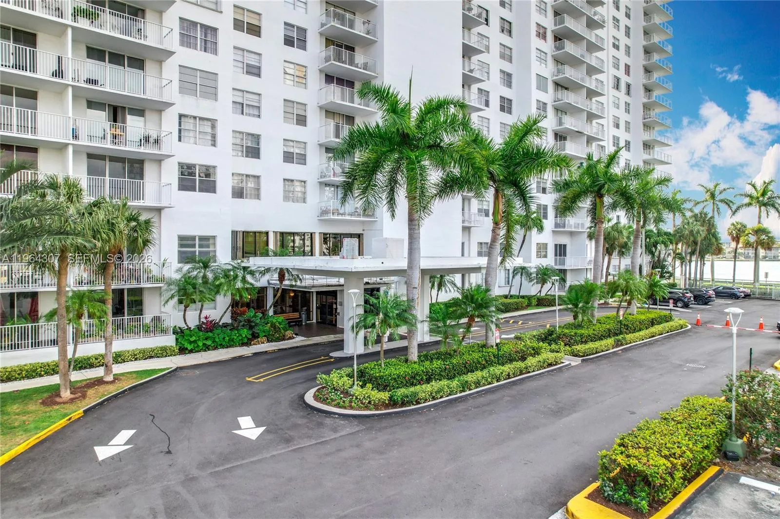 2801 NE 183rd St # 1504W, Aventura, FL 33160 photo 12