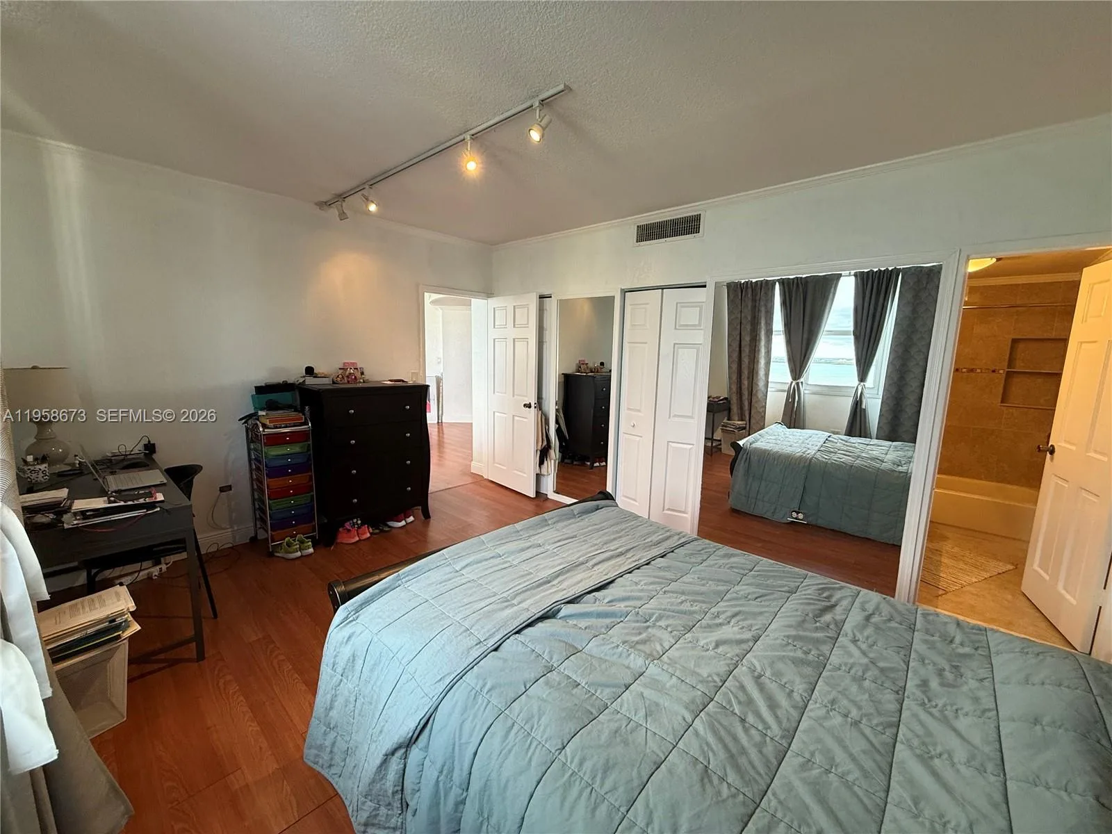 999 Brickell Bay Dr # 2002, Miami, FL 33131 photo 10