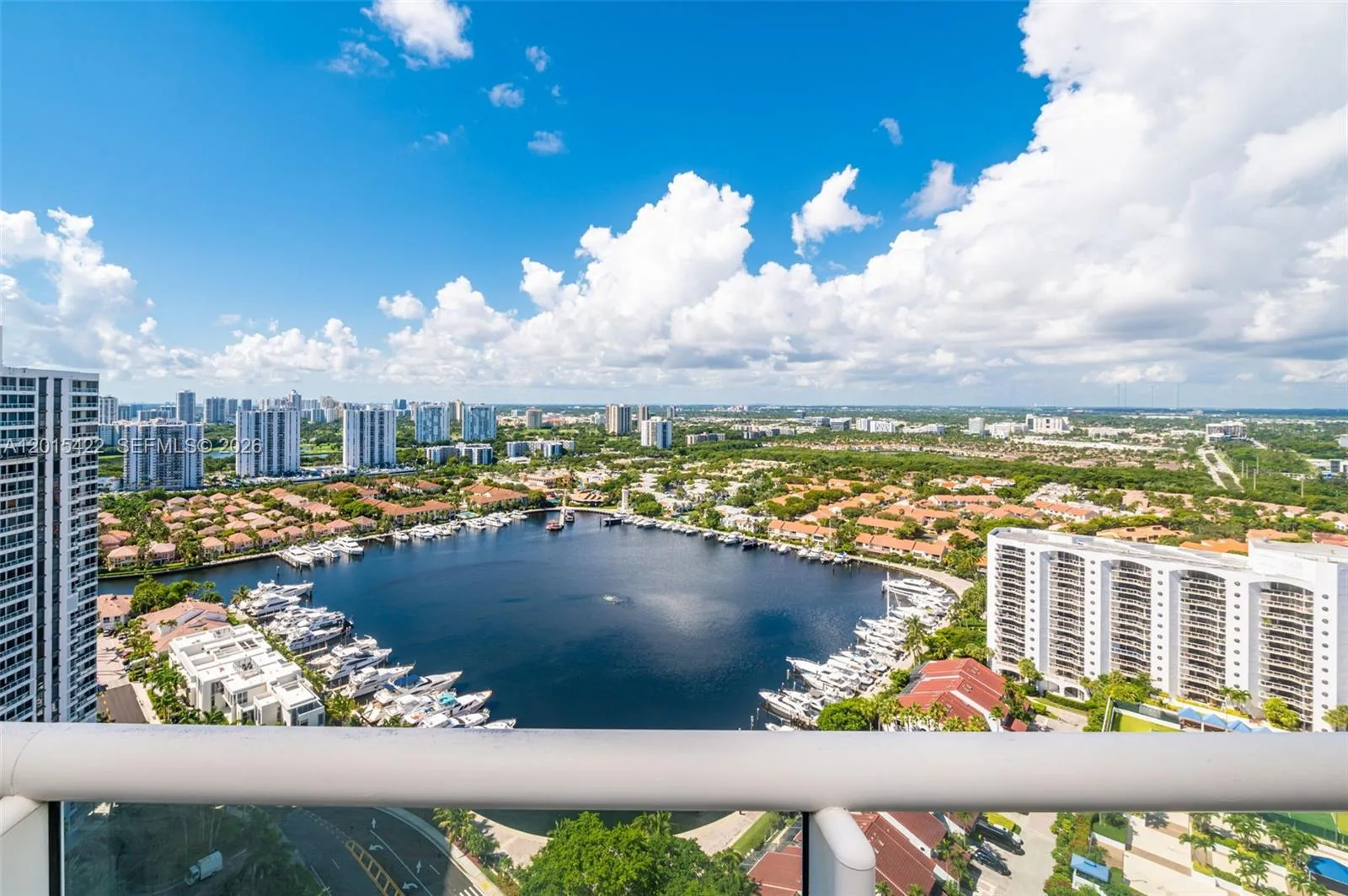 21205 Yacht Club Dr # 3107, Aventura, FL 33180 photo 3