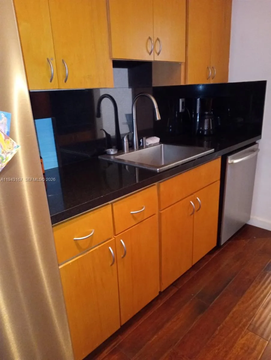 100 Lincoln Rd # 814, Miami Beach, FL 33139 photo 12
