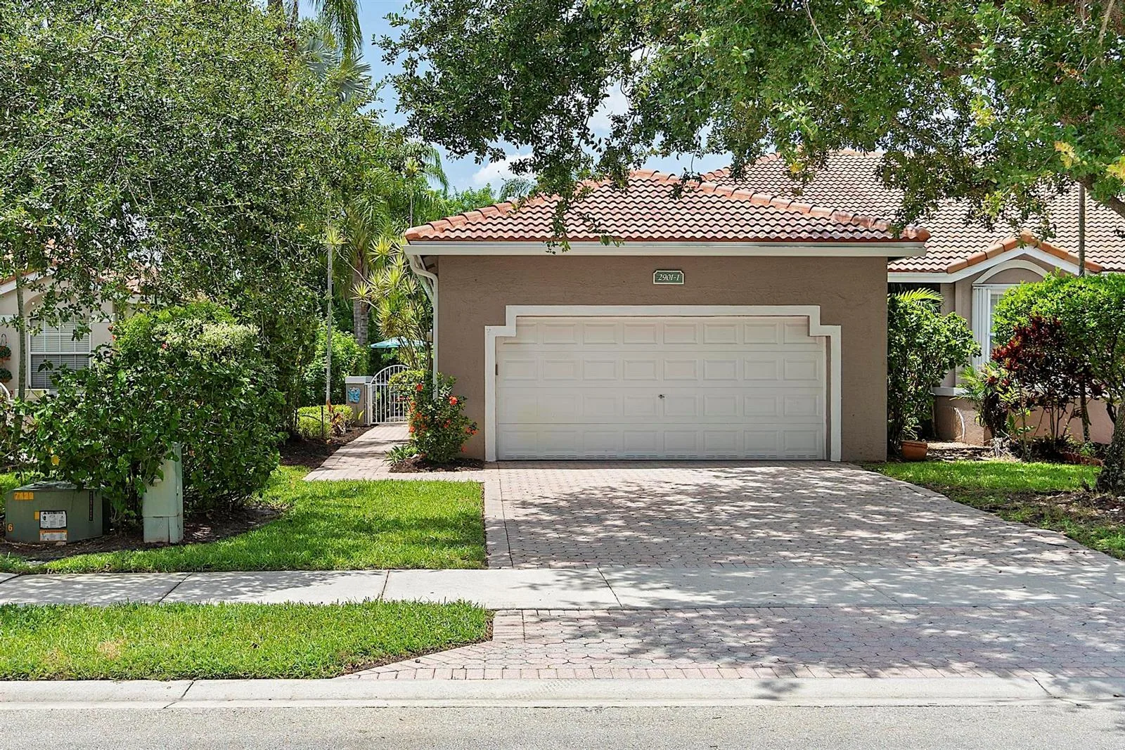 2901 E Aragon Boulevard # 1, Sunrise, FL 33313