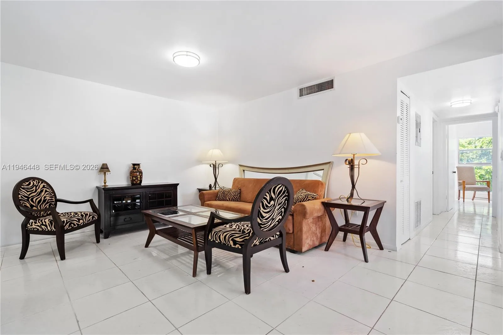 201 178th Dr # 307, Sunny Isles Beach, FL 33160 photo 2