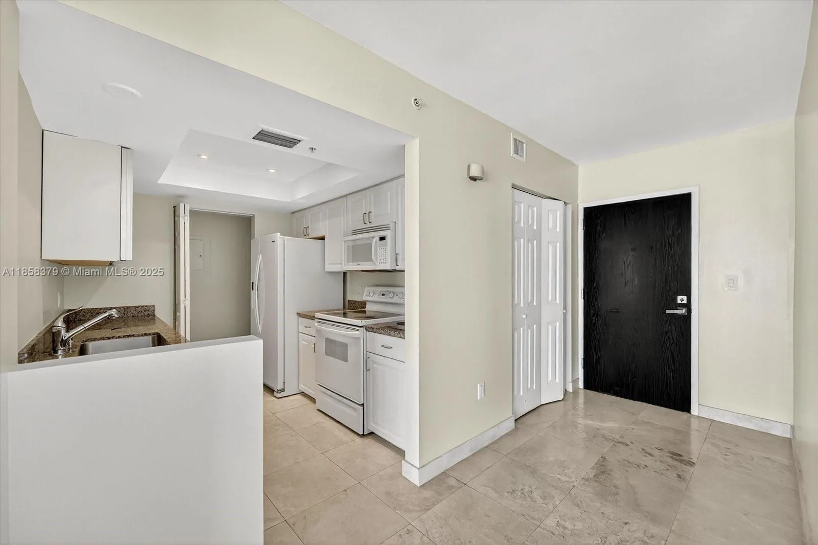 90 Alton Rd # 2605, Miami Beach, FL 33139 photo 13