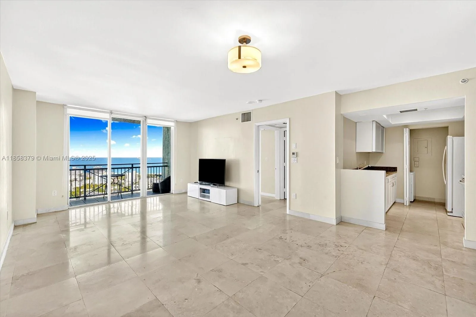 90 Alton Rd # 2605, Miami Beach, FL 33139 photo 3