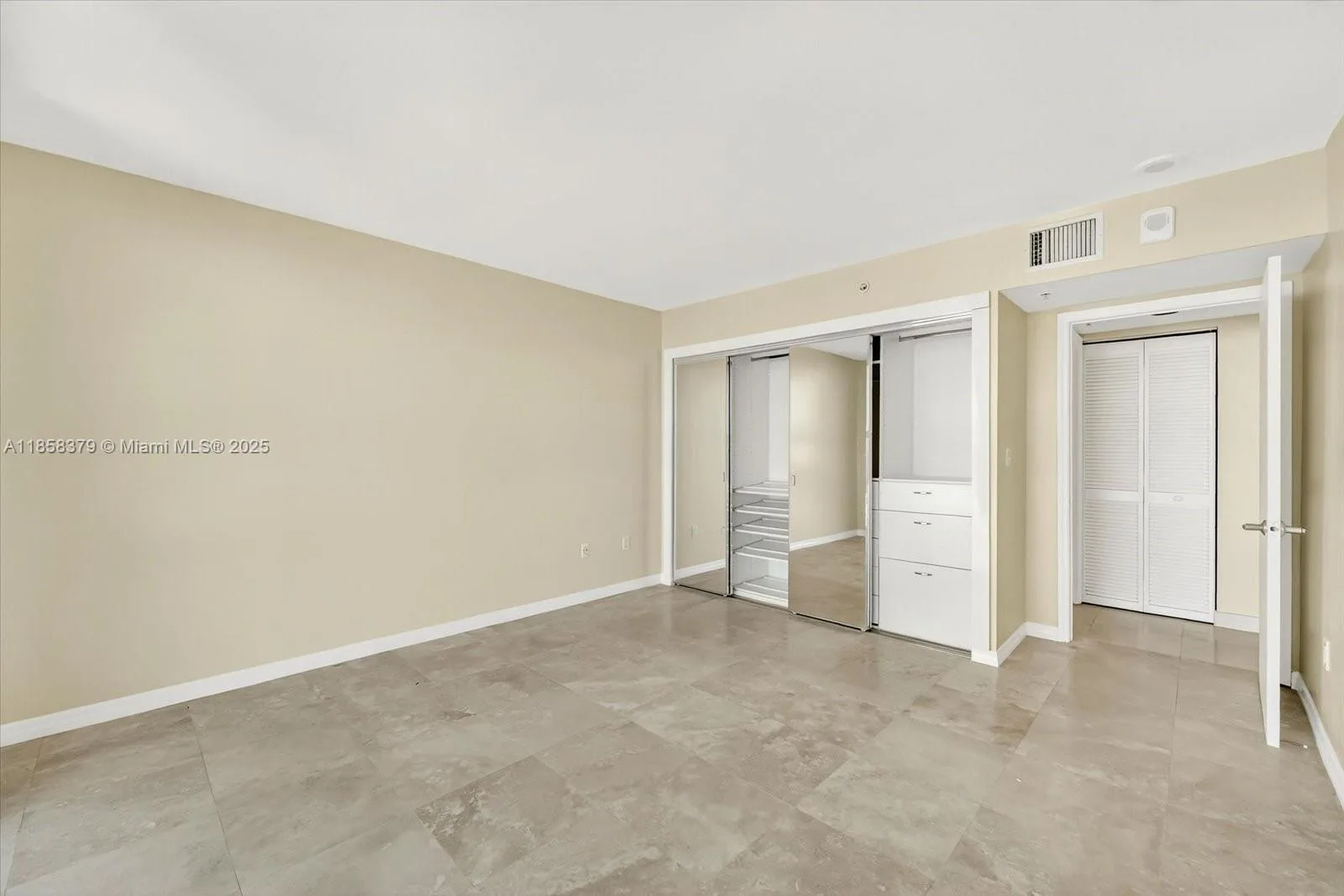 90 Alton Rd # 2605, Miami Beach, FL 33139 photo 7