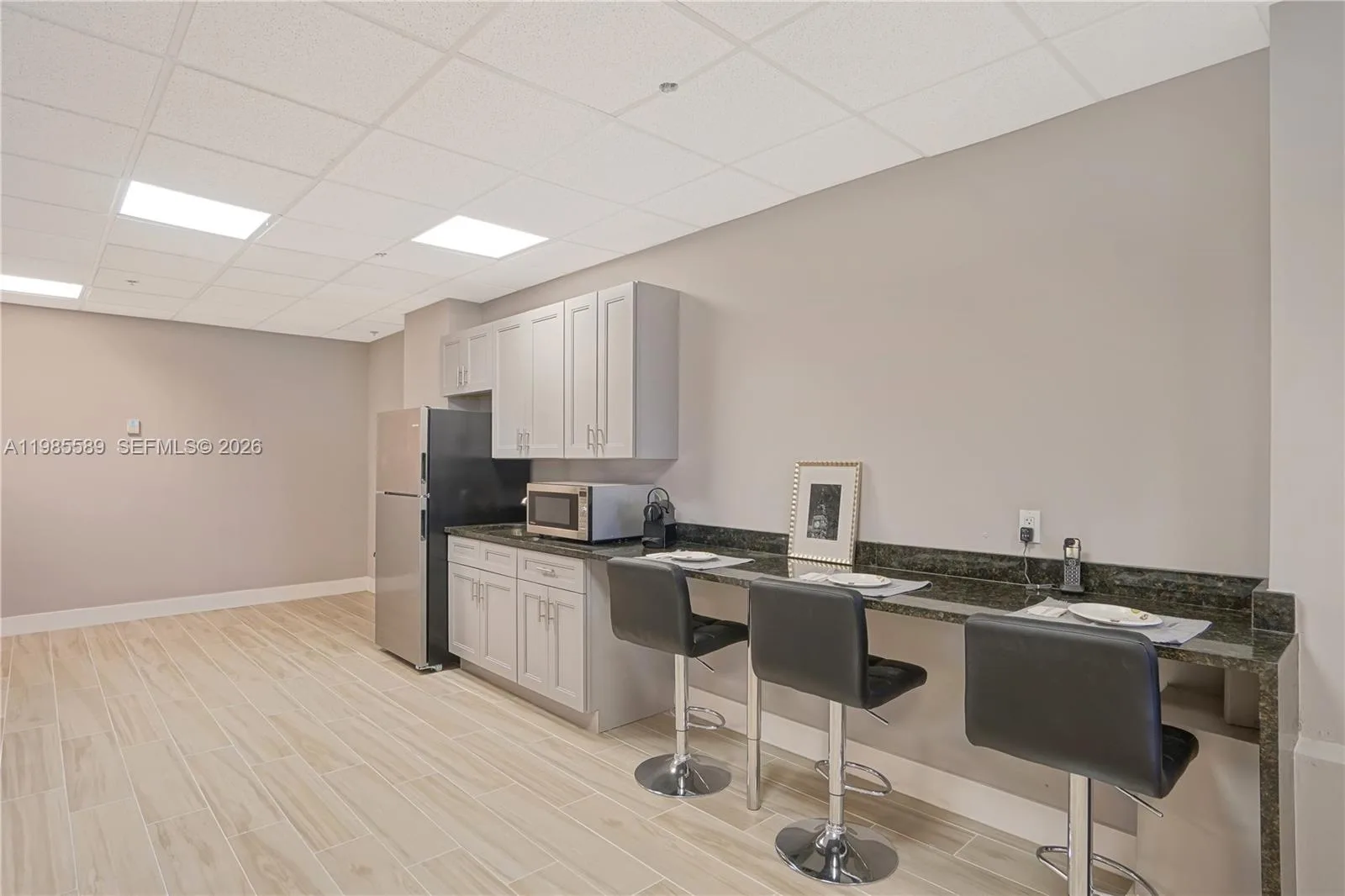 12550 Biscayne Blvd # 902, North Miami, FL 33181 photo 3
